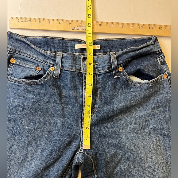 Levi's Boyfriend Jean Mid-Rise Size 28 - Picture 5 of 9